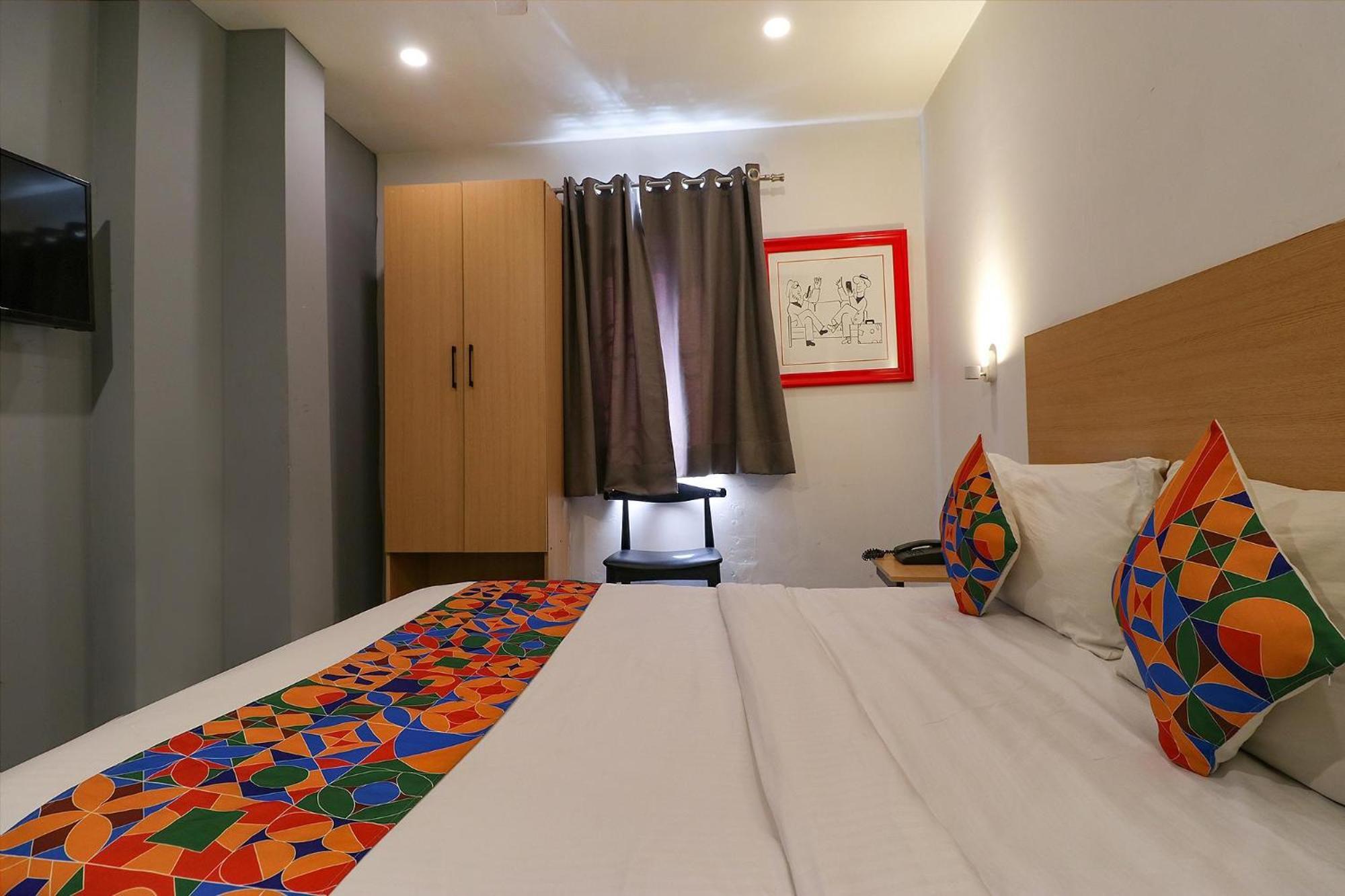 Fabhotel La Serene Punjabi Bagh Nueva Delhi Exterior foto